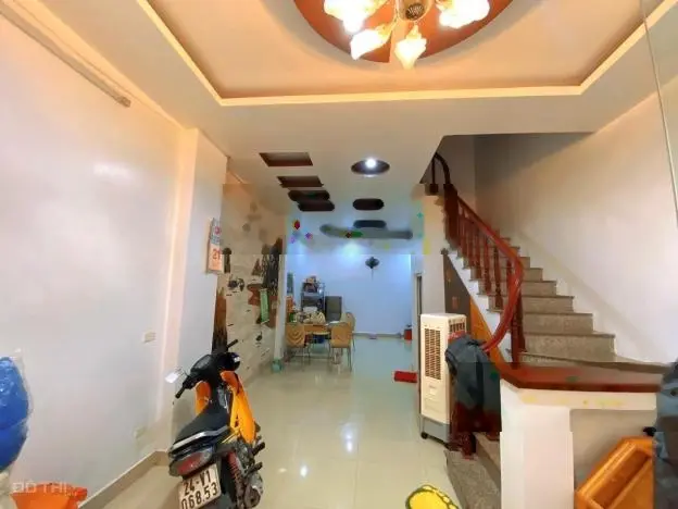 Bán nhà tại phố Dương Khuê, Cầu Giấy. Diện tích 49m2