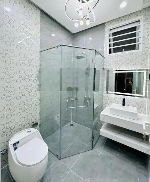 Cần bán gấp nhà Nguyễn Xí, p13, Bình Thạnh. Dt 54m2. Sổ hồng riêng, giá 2,3 tỷ