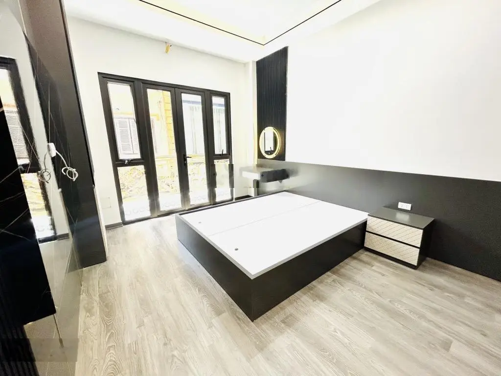 CỰC PHẨM NGUYỄN AN NINH - Nhà mới kính koong- full công năng - thang máy - tiện ích miên man