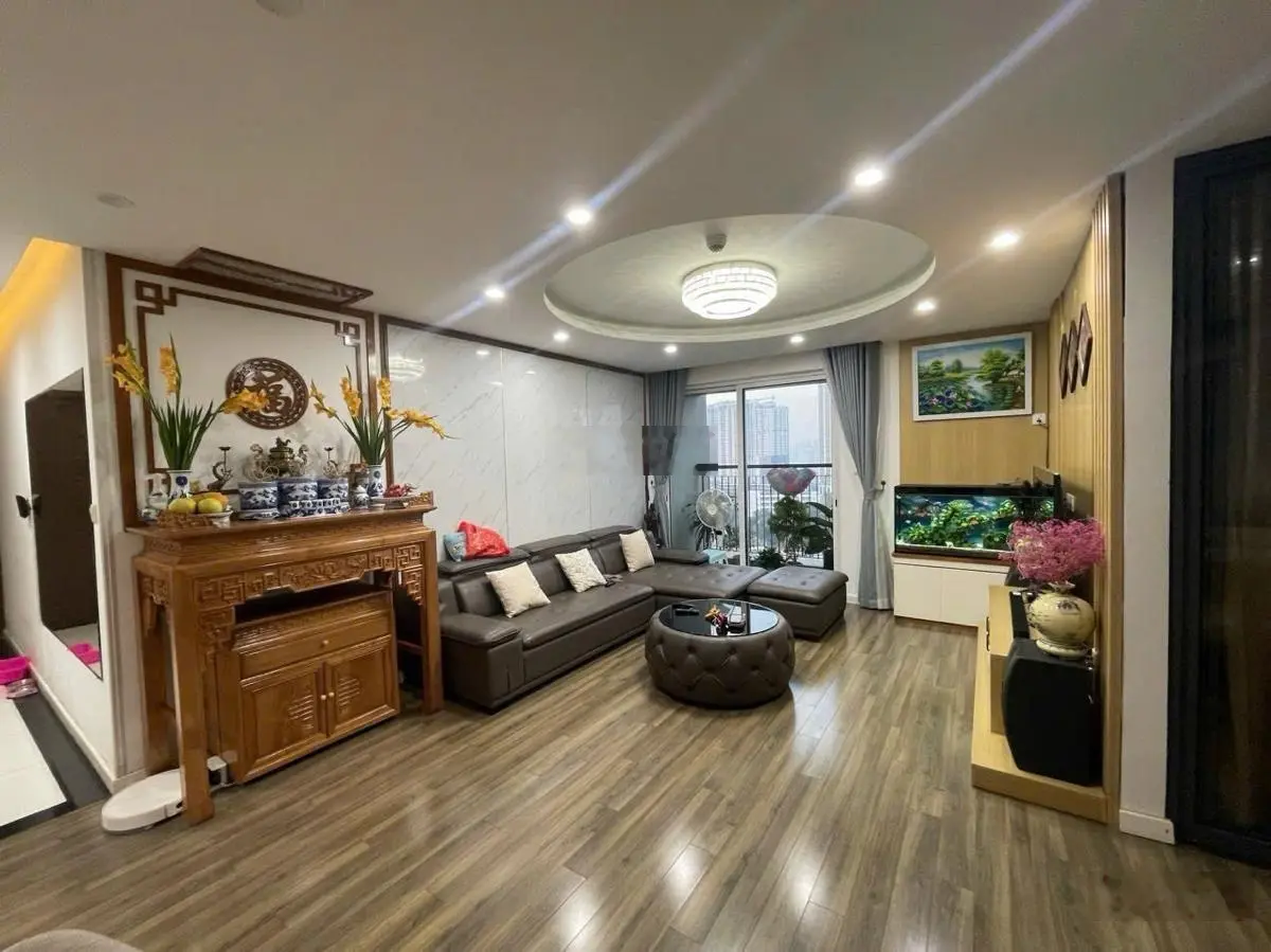 Bán căn hộ Season Avenue Mỗ Lao 111m2, 3PN, 2WC, có lot để ô tô. Giá nhỉnh 8 tỷ