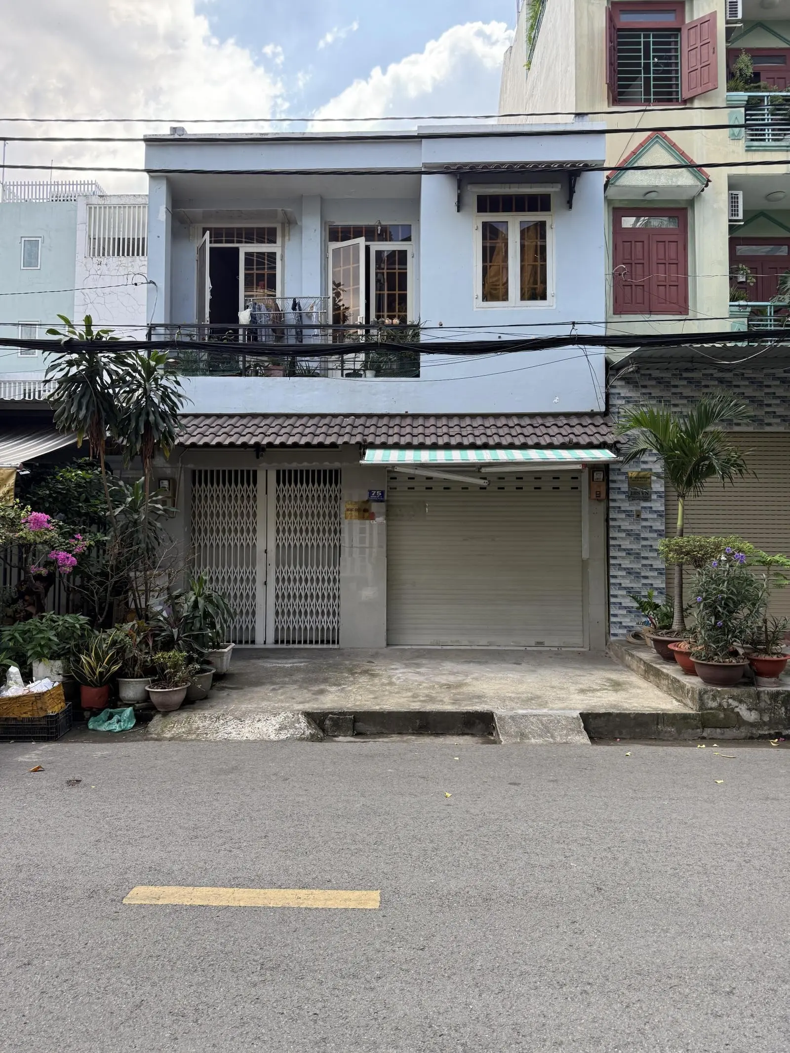 Chính chủ cần bán gấp căn nhà gia đình, chưa qua đầu tư mua bán, mặt tiền đường 13, 6x17m sổ hồng