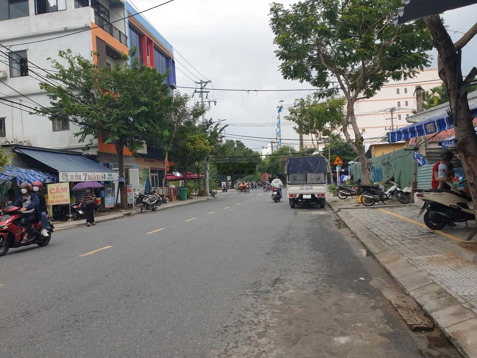 Bán lô đất 272m ngang (11 x 25) MT đường Chính Hữu sát Nguyễn Công Trứ đang cho thuê 40tr/th
