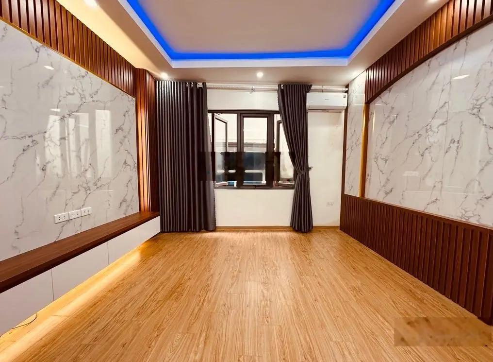 Bán nhà Đại La, cực phẩm Bách Kinh Xây, 45m2 x 5 tầng, 7 phòng ngủ, 2 mặt thoáng, nở hậu cực đẹp