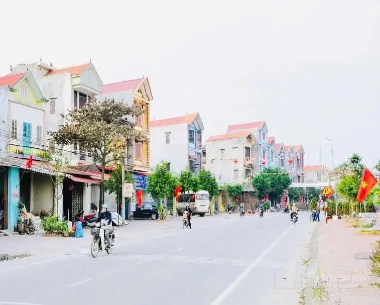 Cần bán lô đắc địa mặt đường trục chính Nguyễn Văn Cừ, trung tâm thị trấn Gia Bình, Tỉnh Bắc Ninh