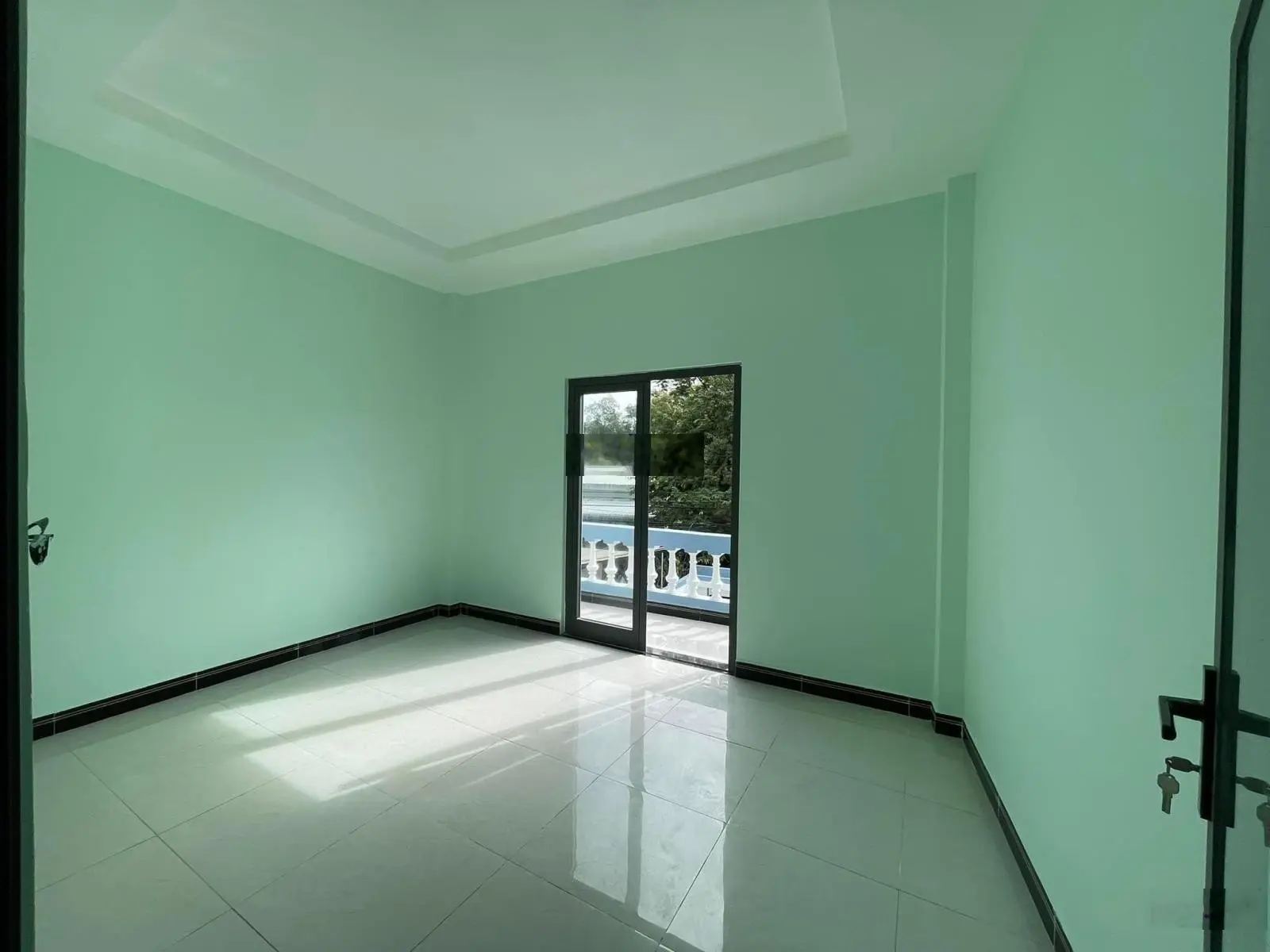 Nhà trệt lầu MTKD đường Đỗ Tấn Phong, P. Tân Đông Hiệp, Tp. Dĩ An. DT: 132.6m2. Giá: 4.5 tỷ TL