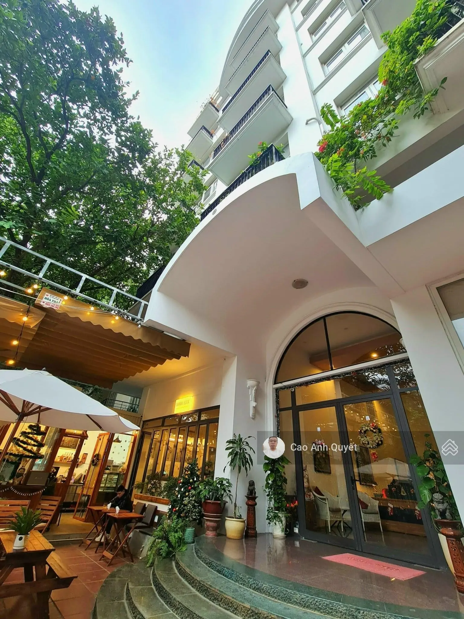 Bán nhà phố Tây Hồ quận Tây Hồ 650m2 8T MT 20m, lô góc ô tô tránh 1 sổ 1 chủ 245 tỷ đường Tây Hồ