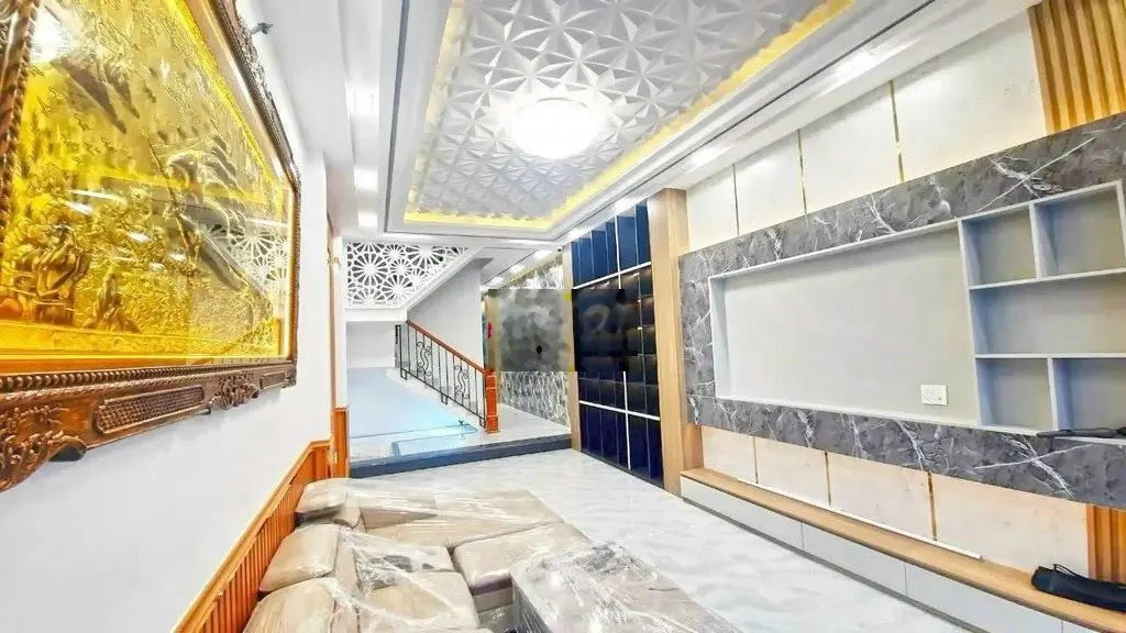 NHÀ MỚI 100% 5 TẦNG MT ĐƯỜNG SỐ KDC LÝ PHỤC MAN, CÓ THANG MÁY.