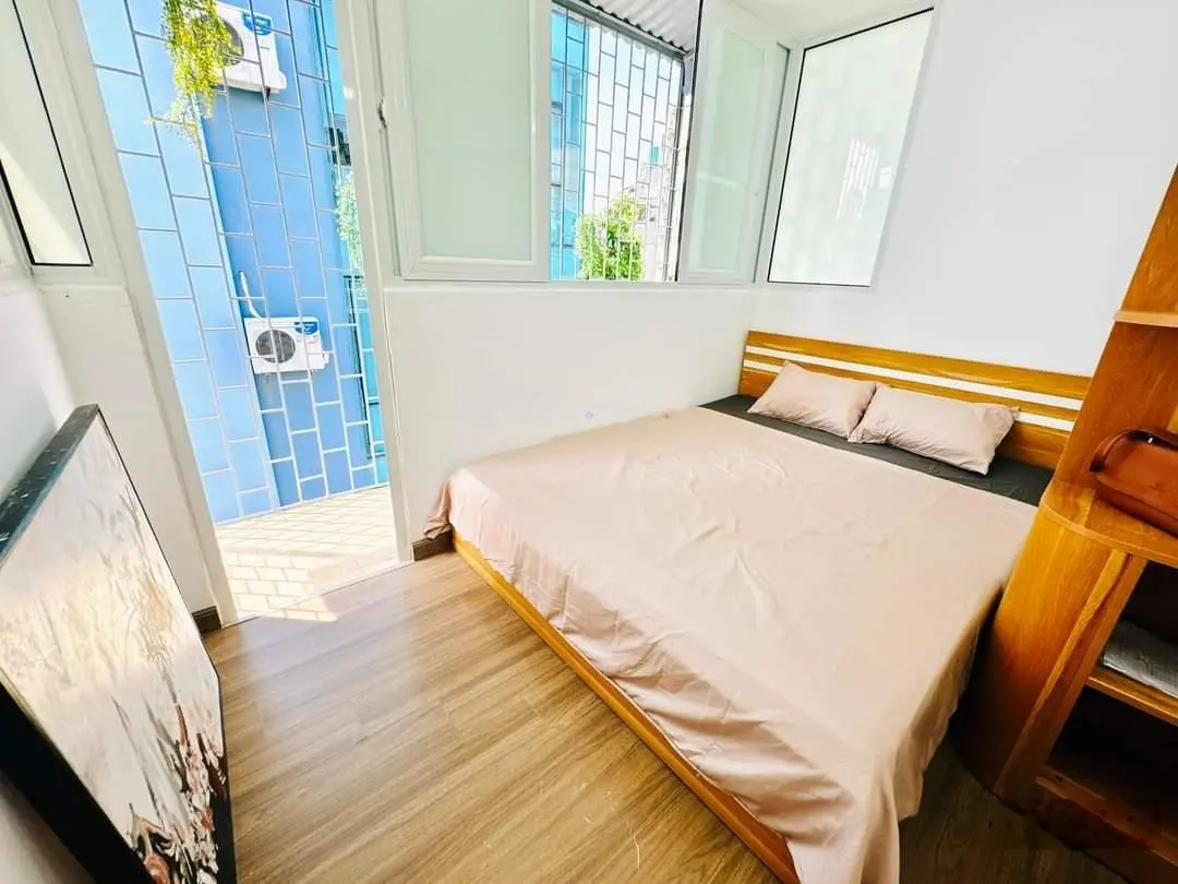 BÁN NHÀ TẬP THỂ CẢNH SÁT - THANH XUÂN - ÔTÔ - NHÀ ĐẸP - FULL NỘI THẤT - 2 NGỦ - 2VS - 80M - HƠN 2T