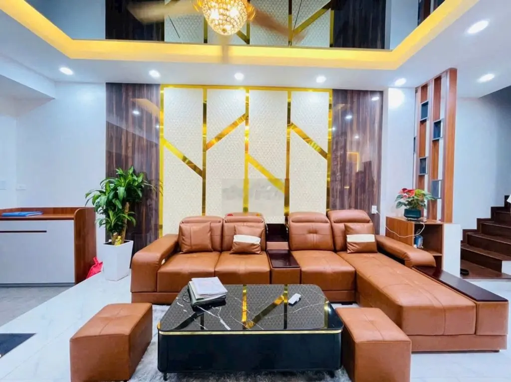 Bán nhà căn góc phố Thể Giao, Hai Bà Trưng 42m2 x 6 THANG MÁY full đồ