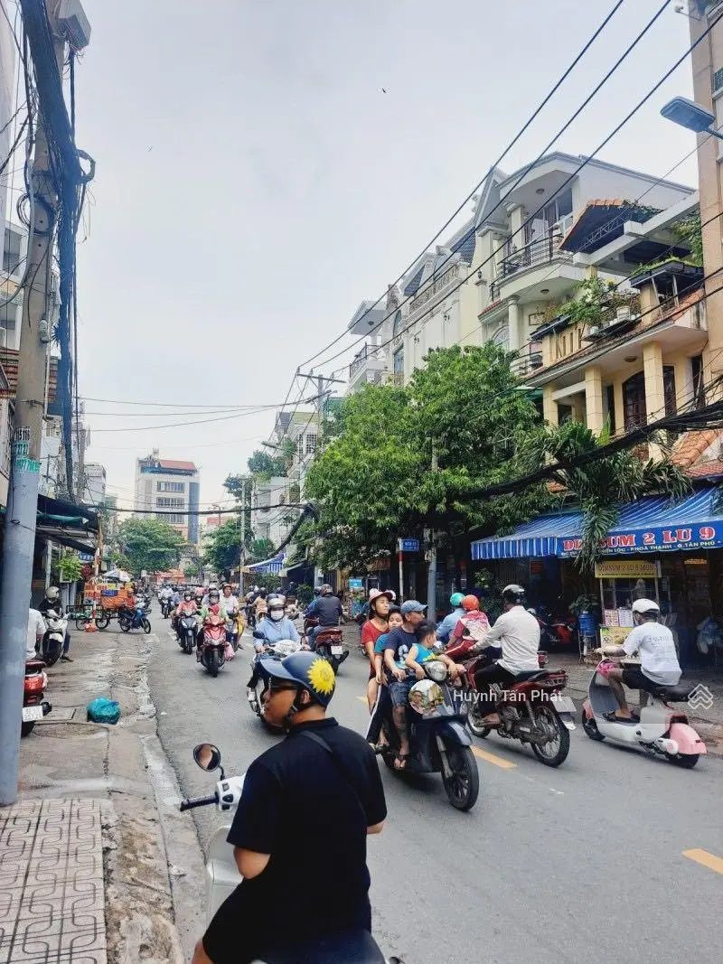 Nhà mặt tiền nhiều lộc nhiều phước ngang 8.4m 4 tầng Hoà Thạnh Tân Phú