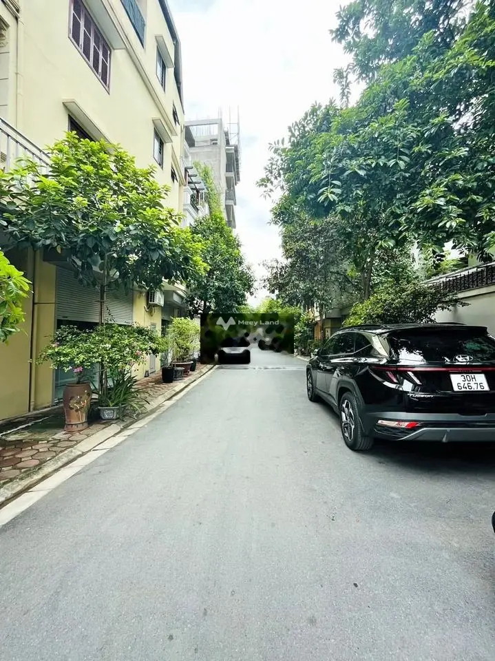 Bán nhà riêng phố Láng Hạ,Ba Đình,78m2 x4 Tầng,Phân Lô ÔTÔ tránh,25 tỷ