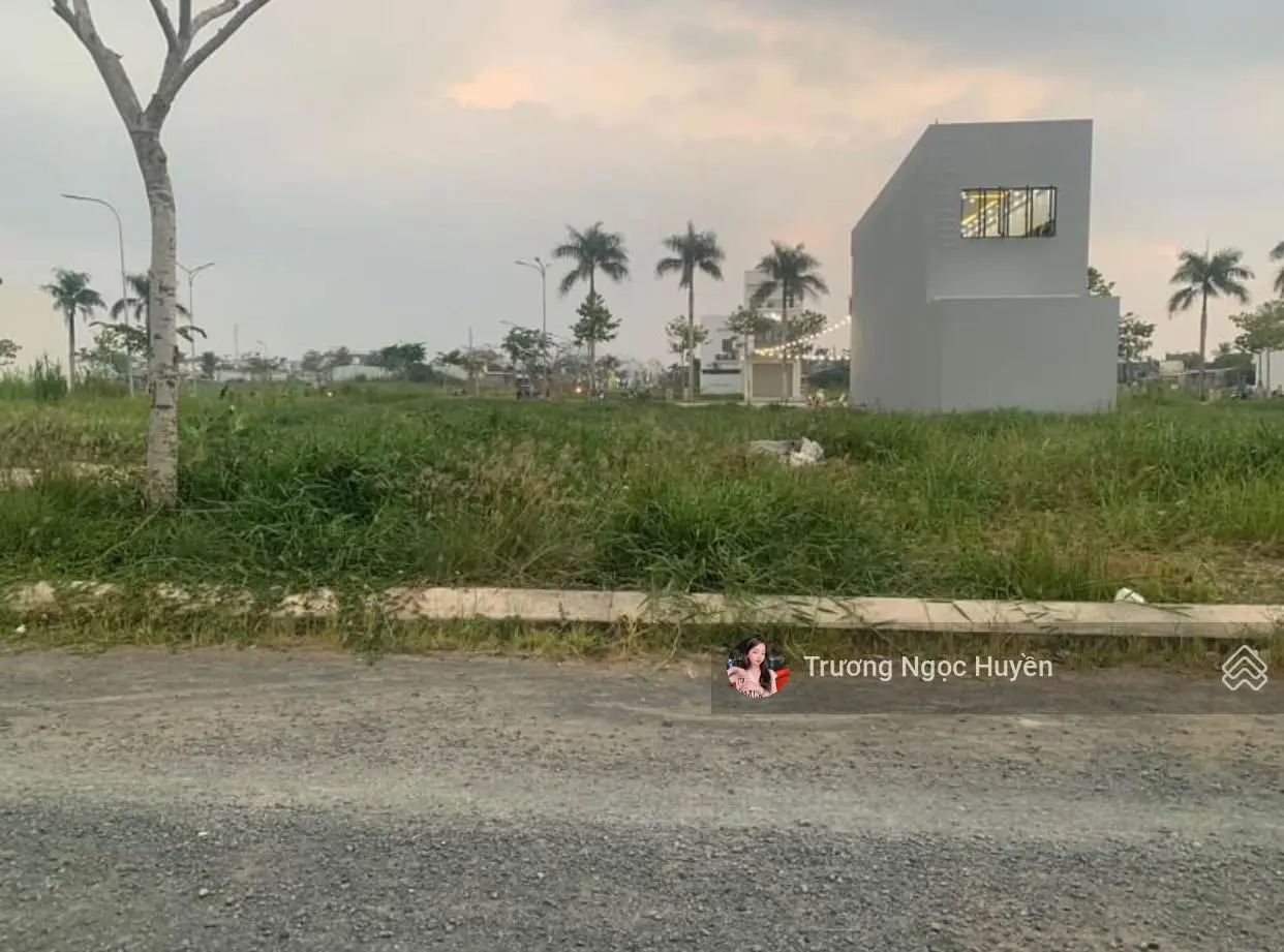 Cần ra đi lô đất Đ. Lý Thái Tổ, gần chợ Thị Trấn Lấp Vò, Đồng Tháp 120m2 giá 550triệu SHR