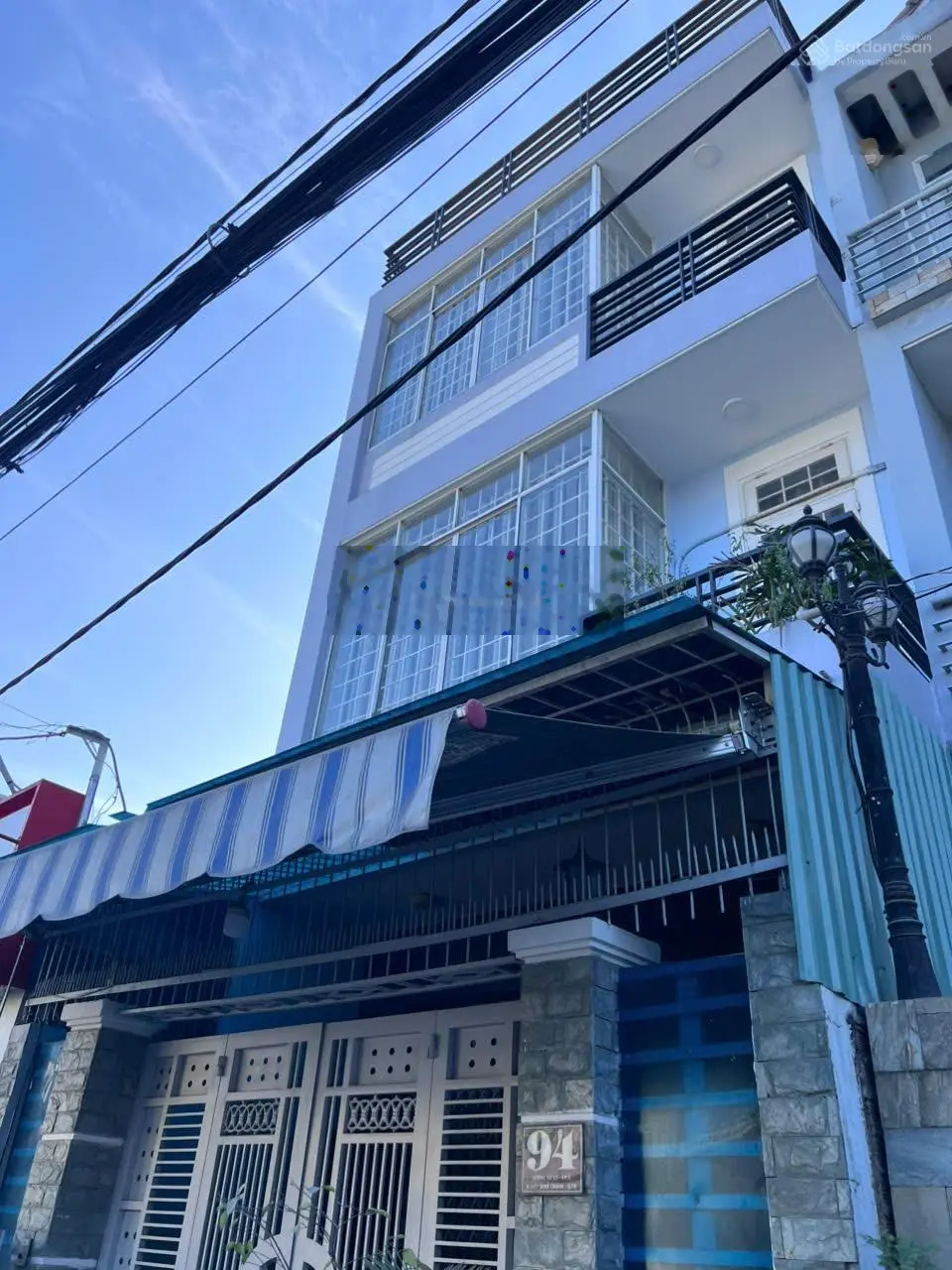 Khu vip bên sông hiệp bình chánh, mt đường số rộng 6m, 1 trệt 2 lầu+sân thượng, 95m2 giá 14 tỷ