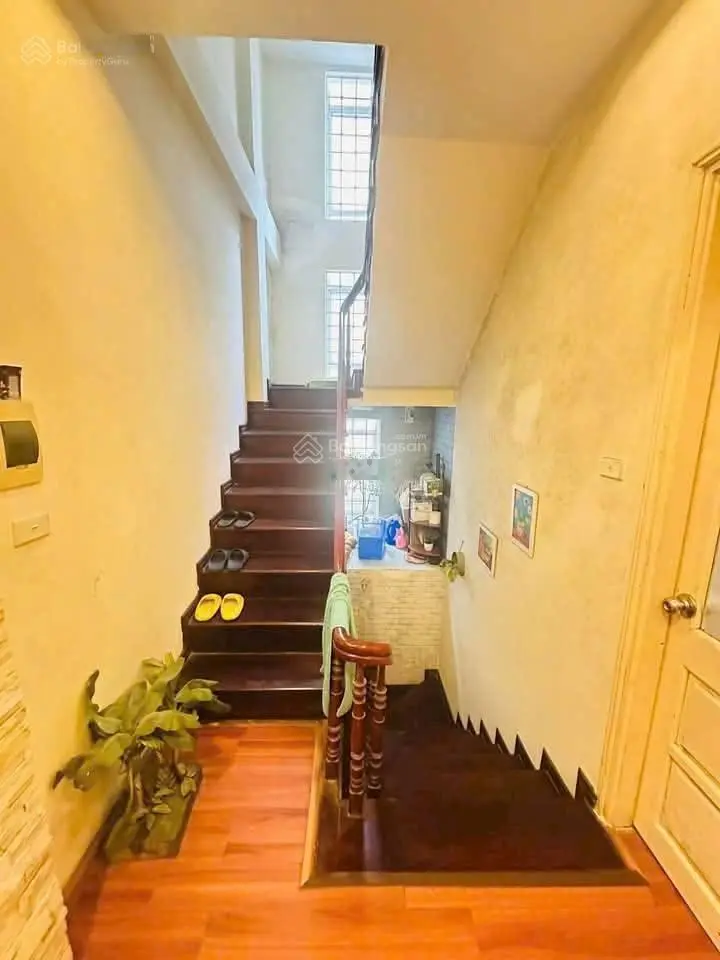 Nhà Đẹp Gần Đường Ô Tô Thái Thịnh, Đống Đa 39/46m, 4 tầng, mt 5.8m, giá 13.2 tỷ.