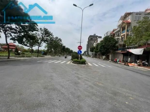 SỐC SỐC SỐC ĐẤT NÀY KHÔNG MUA THÌ MUA ĐẤT NÀO Hướng Đông Nam Đại An Phù Khê Từ Sơn Dt