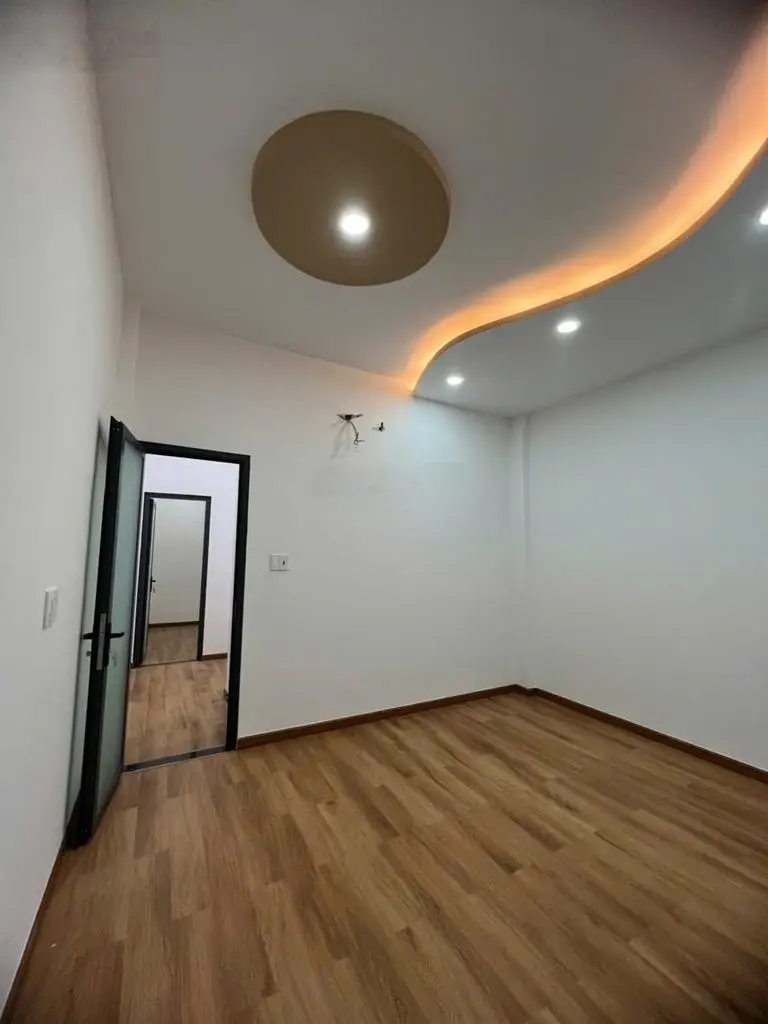 Bán nhà 1 trệt 1 lầu mới đẹp hẻm ô tô tới cửa phường Tăng Nhơn Phú B, Quận 9 giá nhỉnh 4 tỷ
