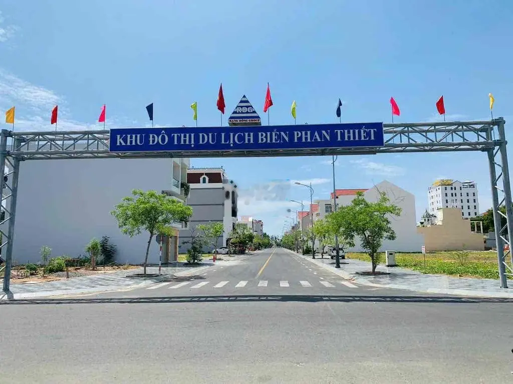 CẦN BÁN GẤP LÔ A4/18 PHỐ BIỂN OCEAN DUNES TP PHAN THIẾT GIÁ RẺ