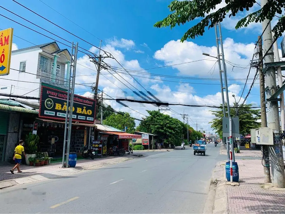 Cần bán gấp lô đất ngộp giá tốt ngay MTĐ Trương Văn Bang gần BVĐK Cần Giuộc, Long An. DT 120m2/SHR