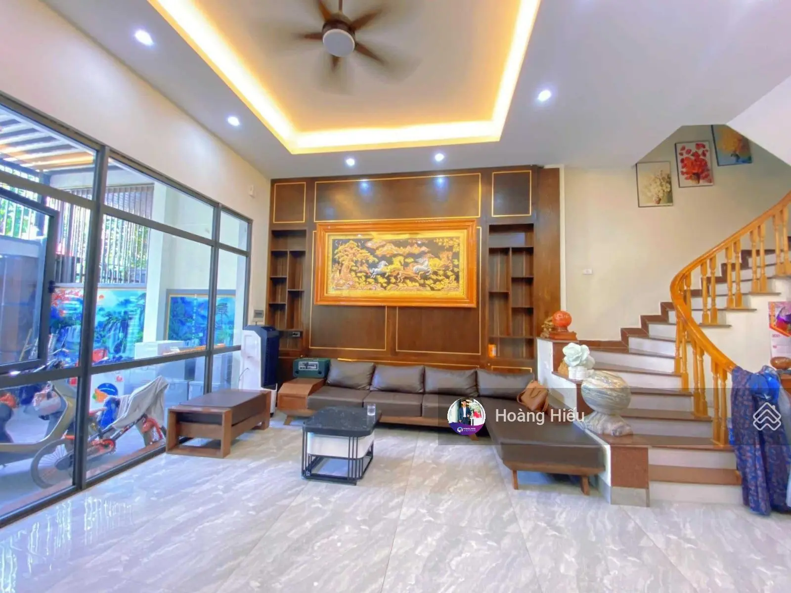 Tin thật, nhà thật, bán nhà đẹp quận Cầu Giấy 2 thoáng, tặng toàn bộ nội thất mới, 45m2, 5 tầng