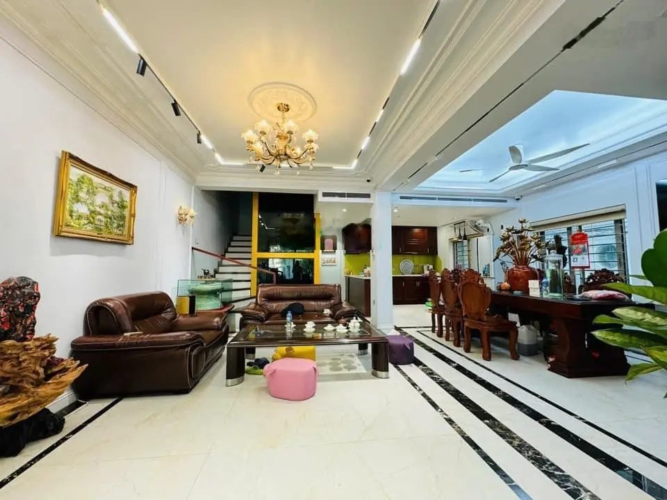 Bán nhà Láng Đống Đa, nhà dân chắc chắn, hiện đại - 40m ra phố tặng toàn bộ nội thất40m2/6T/4mt 9tỷ