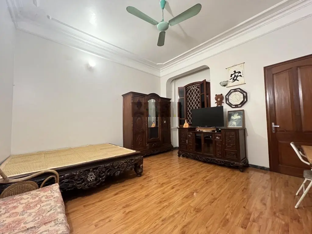 BÁN NHÀ THUỴ KHUÊ Ô TÔ đỗ cổng _ 20m RA PHỐ_ 3 bước ra hồ 60m2_ 3 tầng_ 3 thoáng_ chỉ 12.6 tỷ