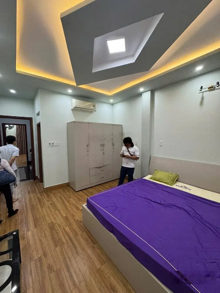 Bán nhà đẹp 5 tầng, khu vip Phạm Hùng, cách 900m Aeon Mall Cao Lỗ. Quận 8