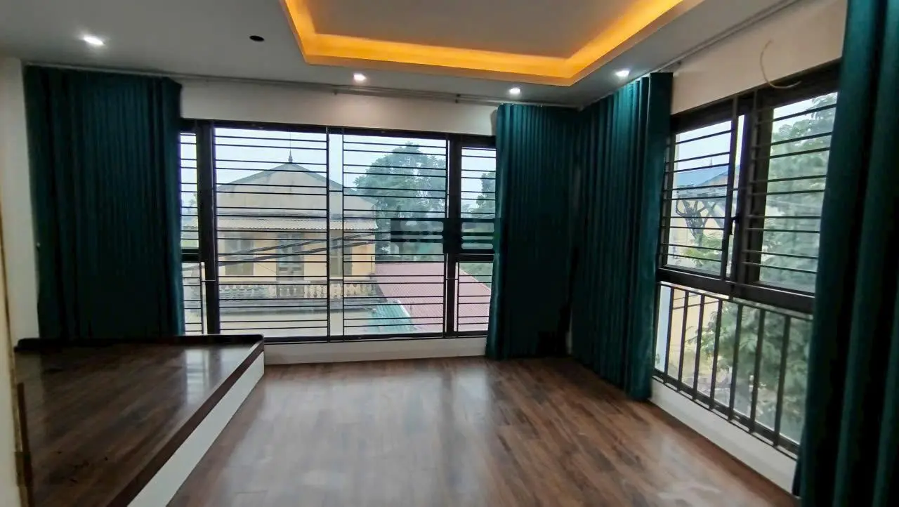Cực hiếm, mới, đẹp, 31m2, 5 tầng, căn góc, kinh doanh, xe tải tránh