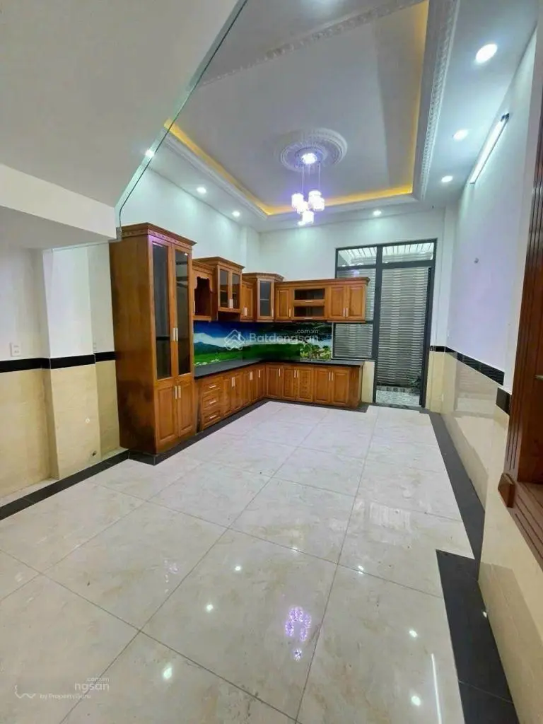 Bán nhà Lâm Văn Bền Q7 kết cấu 4 tầng xe hơi đỗ cửa hẻm thông tứ tung chỉ 7 tỉ hơn thương lượng
