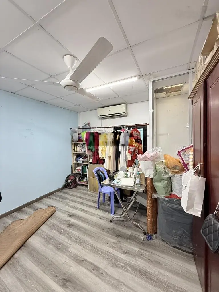 Sát nhà ga T3 sân bay TSN phường 13, Tân Bình 58 m2, 4,1m X 14m chỉ có 6,2 tỷ. Thương lượng mạnh.