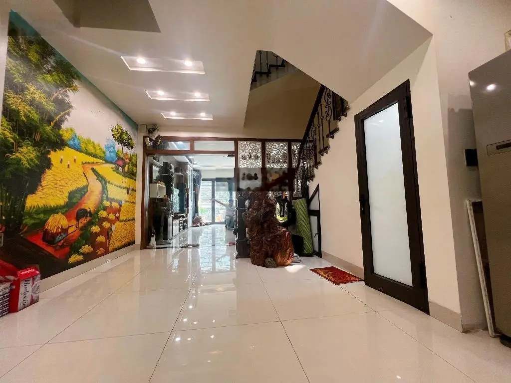 Bán nhà mặt phố bùi xương trạch 96m2- mặt tiền 4.6m- nở hậu - 24 tỷ- quy hoạch xong càng giá trị