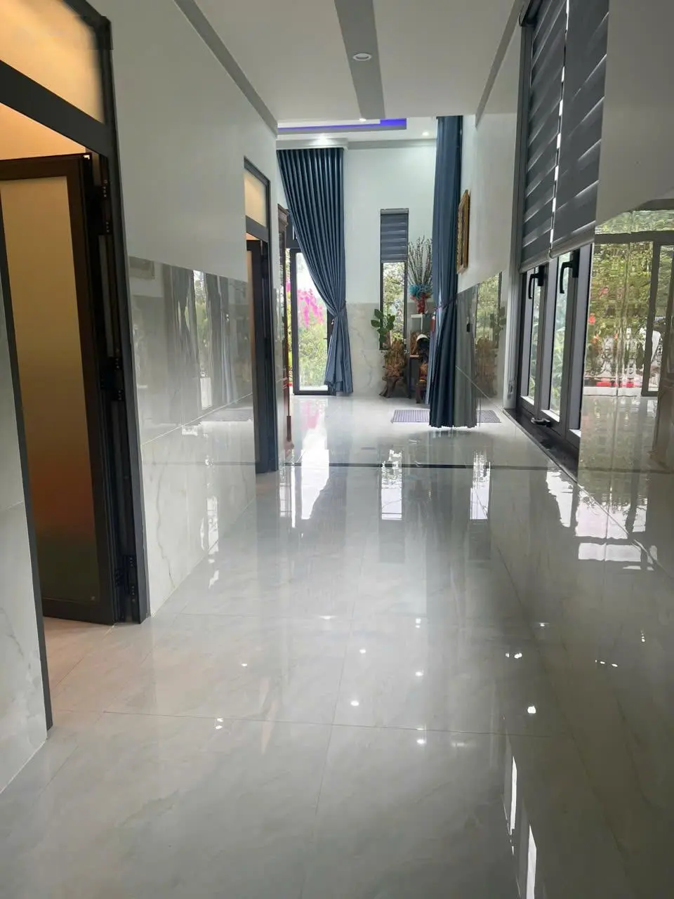 Bán căn nhà nghỉ dưỡng sân vườn 995m2 đầy đủ tiện nghi về sân bay Liên Khương chỉ 9km, chỉ 3,7 tỉ