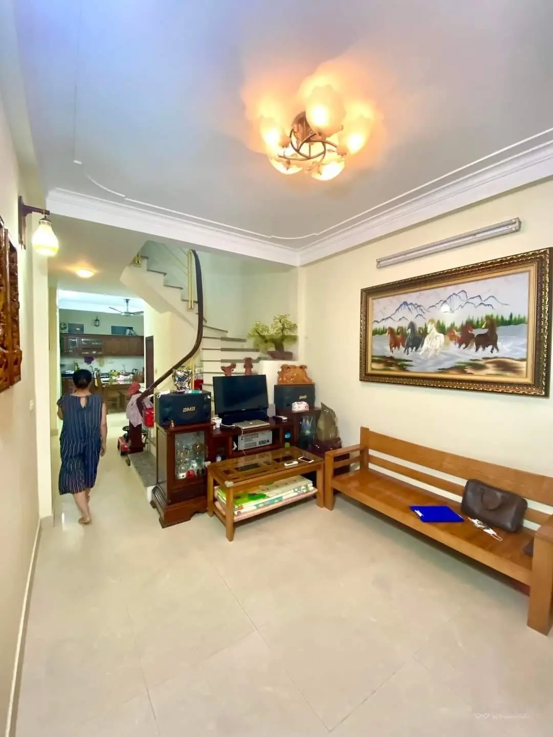 Bán gấp nhà riêng phố Thái Thịnh 55m 5Tg MT 3,6m chỉ 10,5 tỷ ô tô tránh 10m full nội thất.