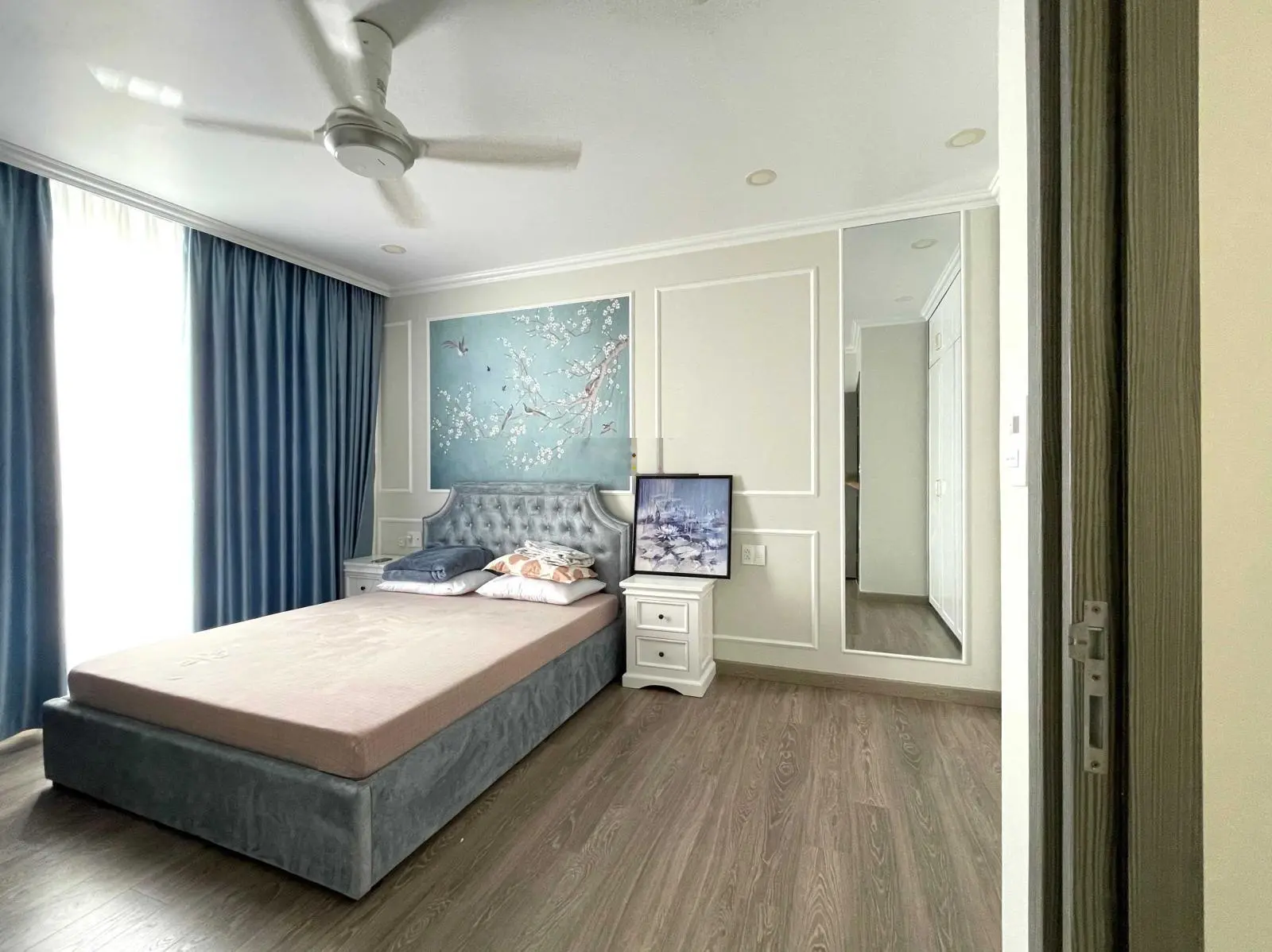 Penthouse Him Lam Riverside, Hoàng Trọng Mậu, Q. 7 219m2 view biệt thự, sổ hồng, nội thất cao cấp