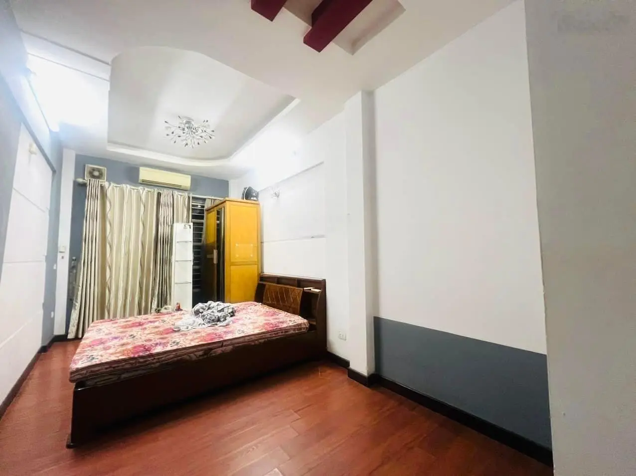 11.5 tỷ-76m2-kinh doanh- ô tô-vỉa hè-thang máy-tô hoàng-bạch mai-hbt
