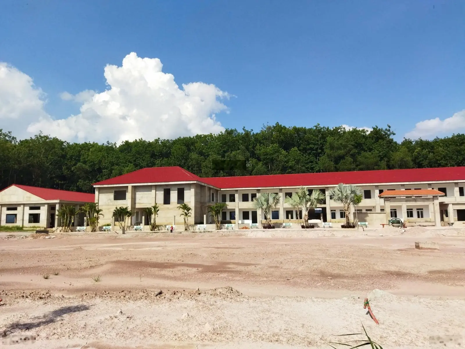 Lô đất đối diện trường học dự án Phương Trường An 6, 75m2