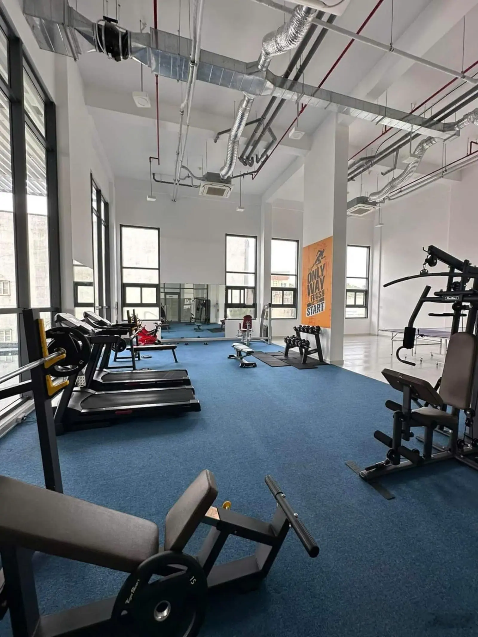 Định cư nước ngoài,bán gấp căn Ricca Q9 sát Q2 2PN,2WC 70m2 view sông-đông nam giá 2tỷ4-đã có sổ