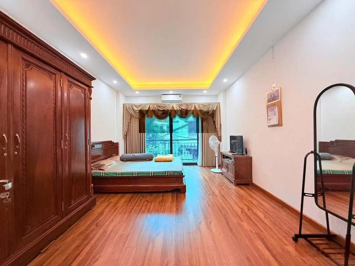 Bán nhà vĩnh hưng - ô tô đỗ cửa - vị trí trung tâm - kinh doanh đỉnh cao - lô góc rộng thoáng