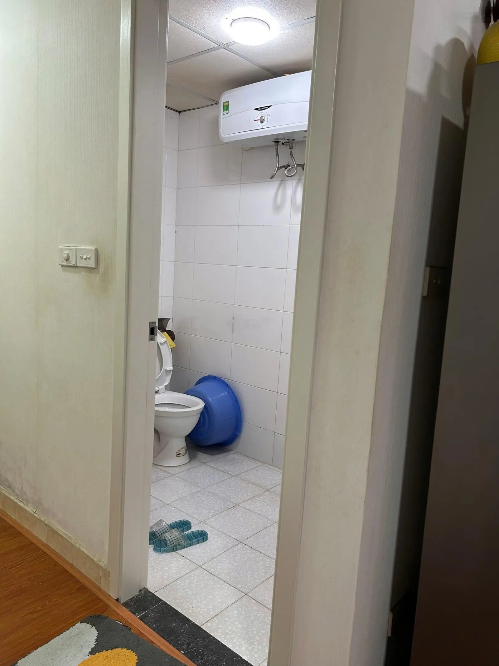 Bán căn 2 phòng ngủ tầng trung -HHT Tower - 197 Trần Phú - Hà Đông, 80m2 - sẵn sổ đỏ, có slot ô tô