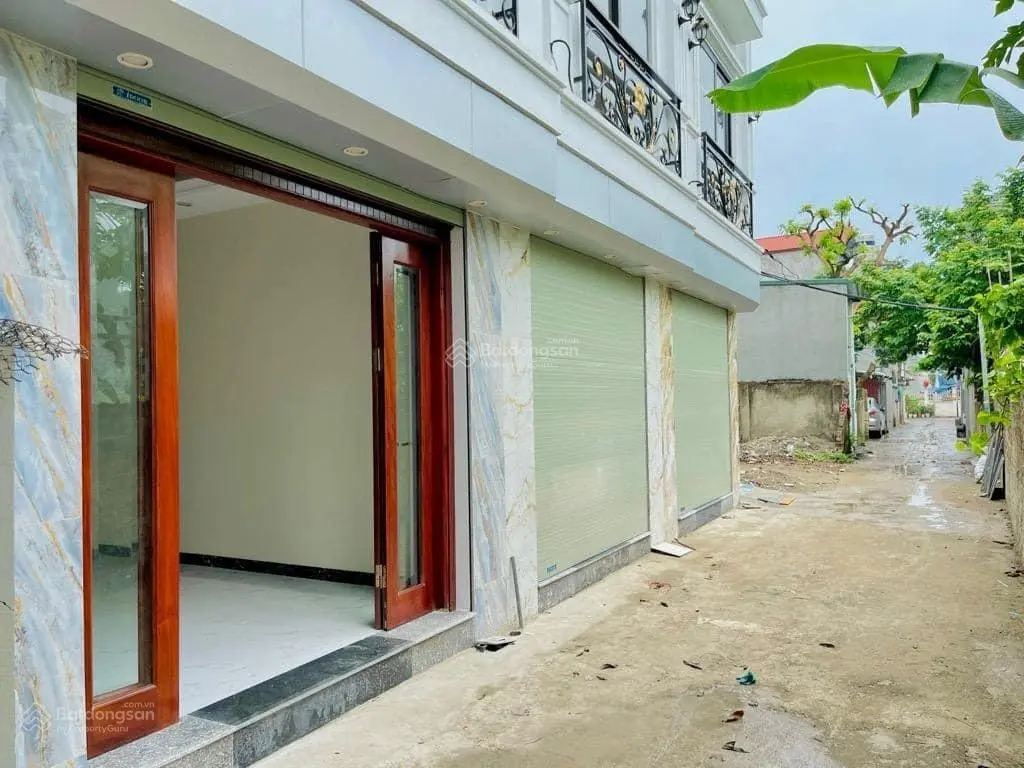 Nhà mới hiện đại 5 tầng - ô tô đỗ cửa - tại Yên Nghĩa, Hà Đông - giá chỉ nhỉnh 3 tỷ