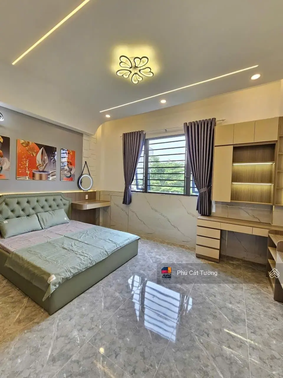 Bán nhà gần UBND Phường Bình Chuẩn, 2 tỷ 2 giao nhà, sổ hồng riêng, có sân vườn