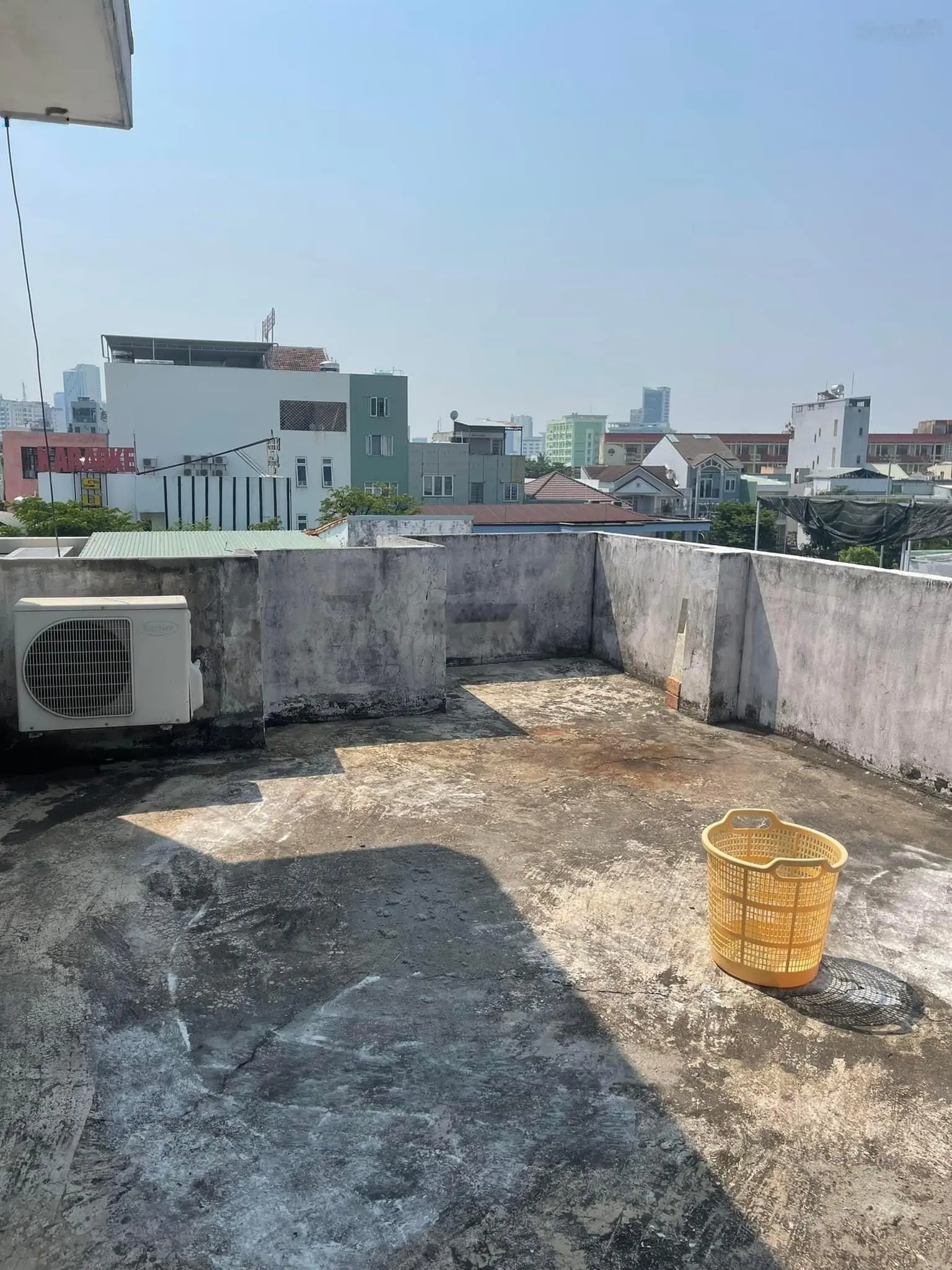 Cần bán nhà nghỉ 3 tầng - 13 phòng trung tâm quận Hải Châu - sát Nguyễn Tất Thành
