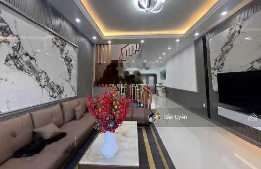 Nhà 60m2 - 2Tỷ1 trên đường Trần Não SHR MTĐ 6m xe hơi đi vô tư đang cho thuê 8,5tr/th