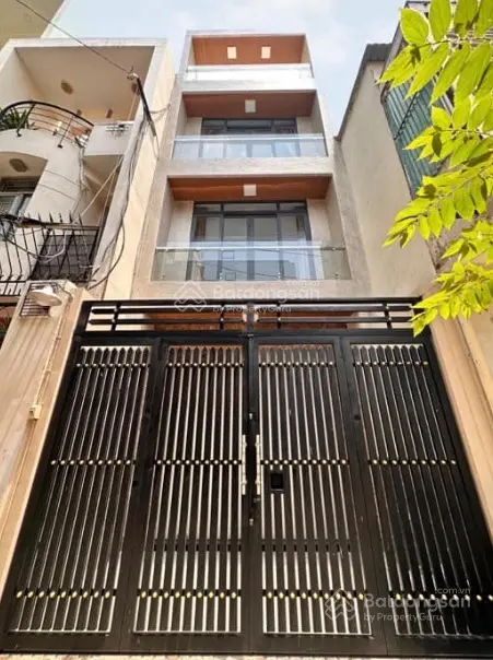 Chính chủ sổ hồng riêng, NH hỗ trợ 80% DT 50m2, đường ô tô, 2 lầu 4 phòng bancol, HH 1% MG