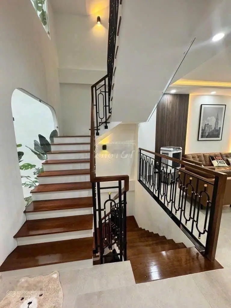 Cuối năm bán nhà Huỳnh Khương Ninh - Đa Kao - Q1, 64,8m2 cho thuê 25 triệu gần CV Lê Văn Tám