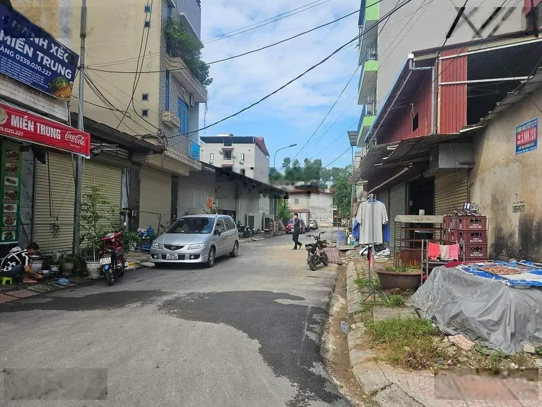 Em cần bán 1 số lô Lãm Làng từ 3 tỷ 150 đến 4 tỷ DCDV Lãm Làng quý ac có nhu cầu mua bán xin LH SĐT