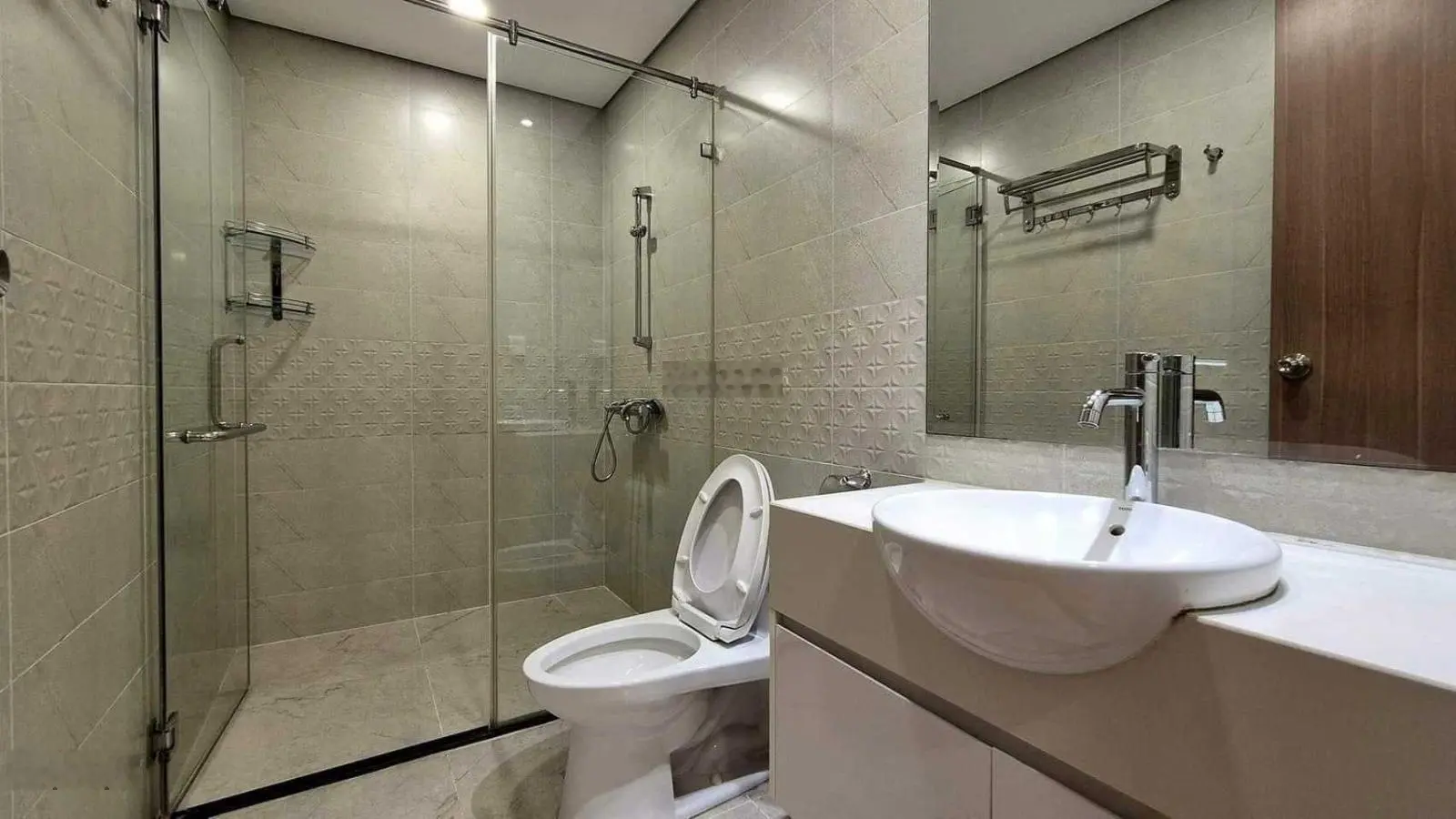 Bán căn 4 ngủ 156m2 đẹp, rẻ nhất dự án Xuân Phương Quốc Hội, giá chuẩn 5 tỷ 2 , sổ đỏ LH 0345 431 ***
