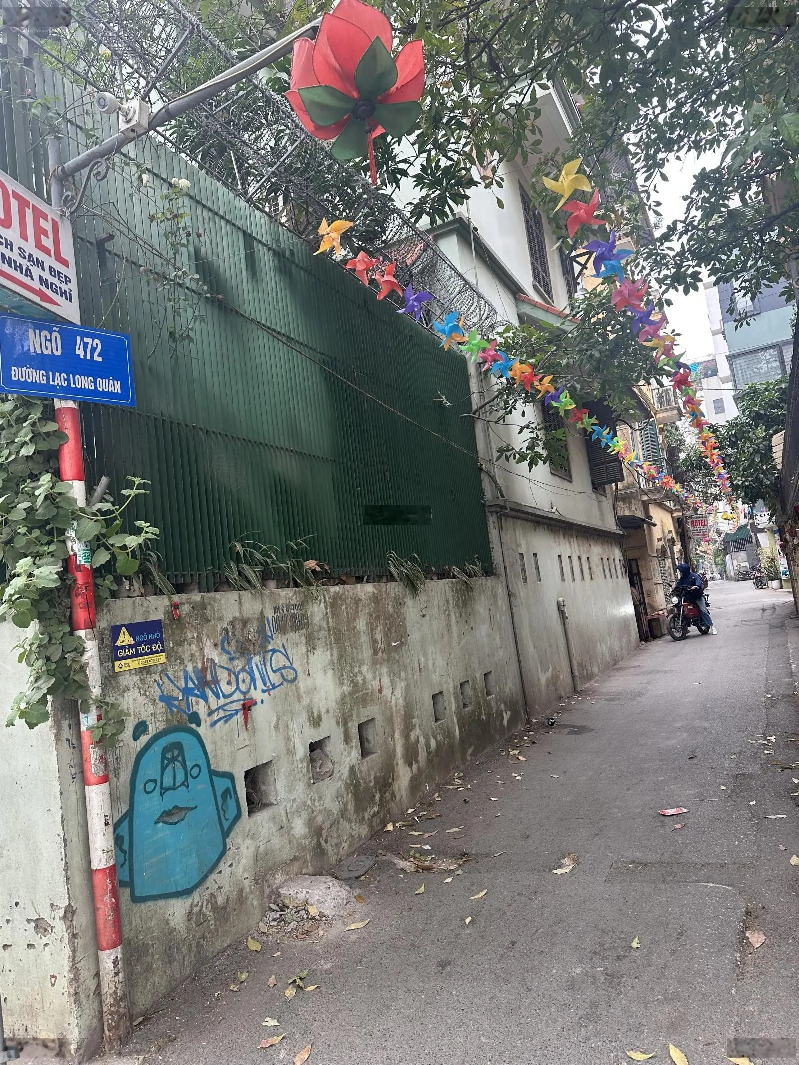 Bán nhà 2 tầng DT 119m2 - MT 5,5m - gần Hồ Tây và phố Nhật Chiêu - trung tâm Tây Hồ. Giá: 19 tỷ
