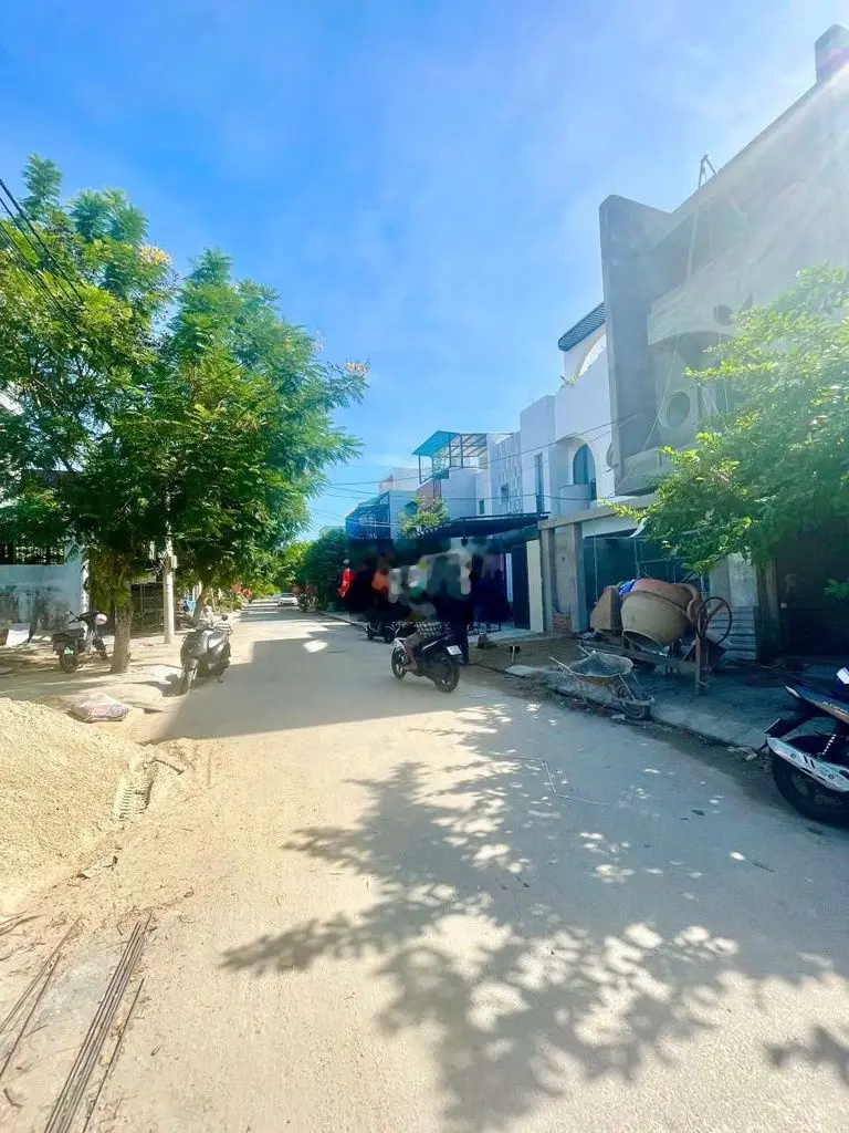 Bán đất Bá Tùng 3 sât công viên chính giá RẺ