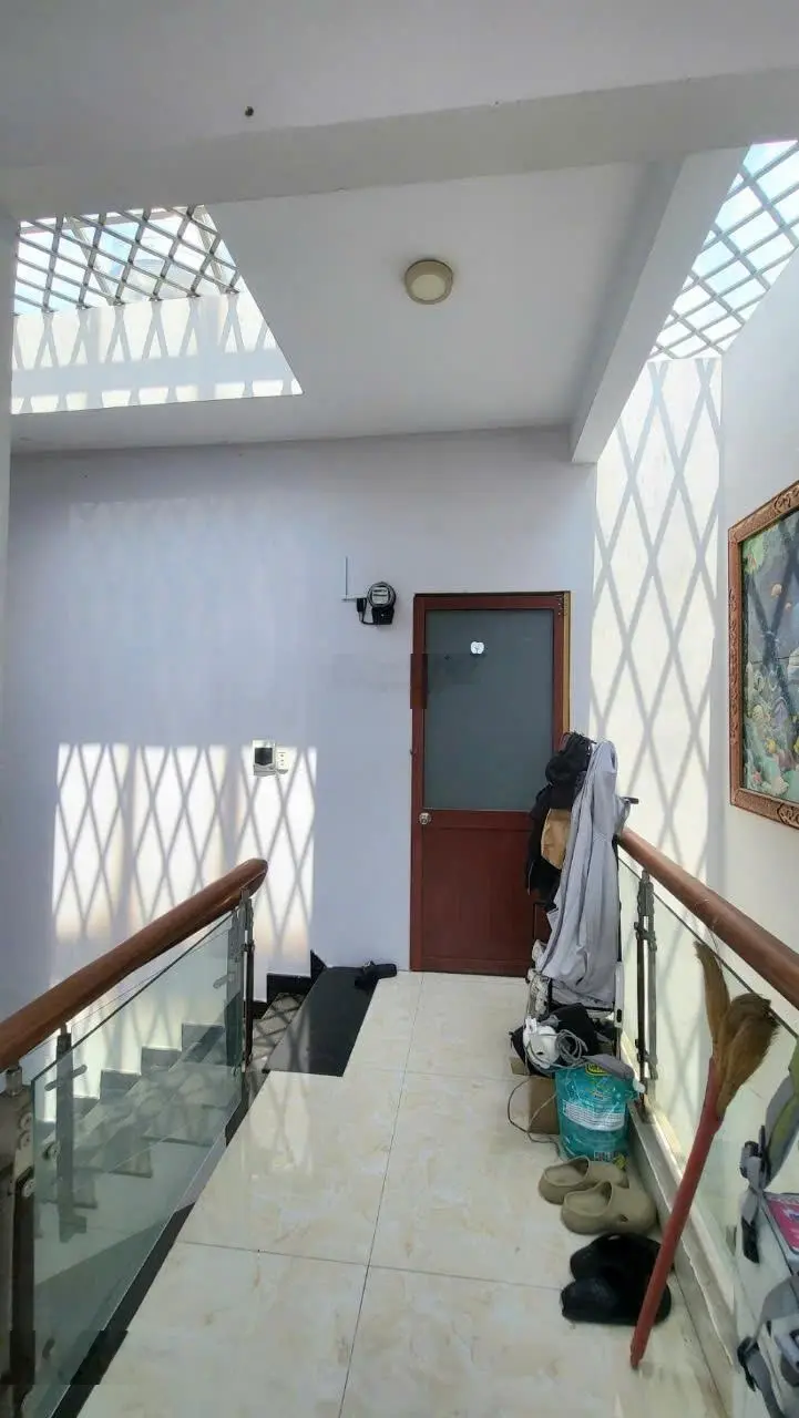 85M2 x 4 Tầng (5x17)-HXH 4.5M, CV LÀng Hoa, Chợ HTT, Emart, Cho Thuê 20tr/Tháng - Chỉ 8 Tỷ TL