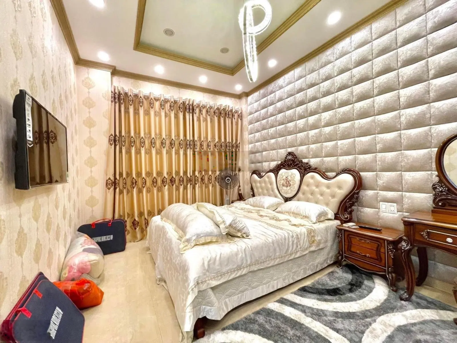 Bán căn biệt thự 3 tầng đường Phạm Phú Tiết, Trung tâm TP. Đà Nẵng